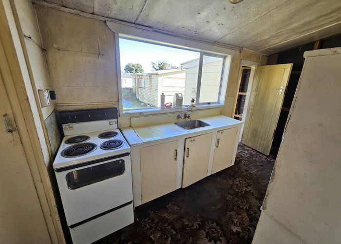  at 70 Fox Street, Cobden, Grey, West Coast