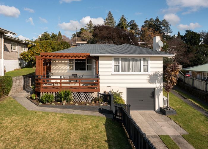  at 1/46 Esk Street, Parkvale, Tauranga