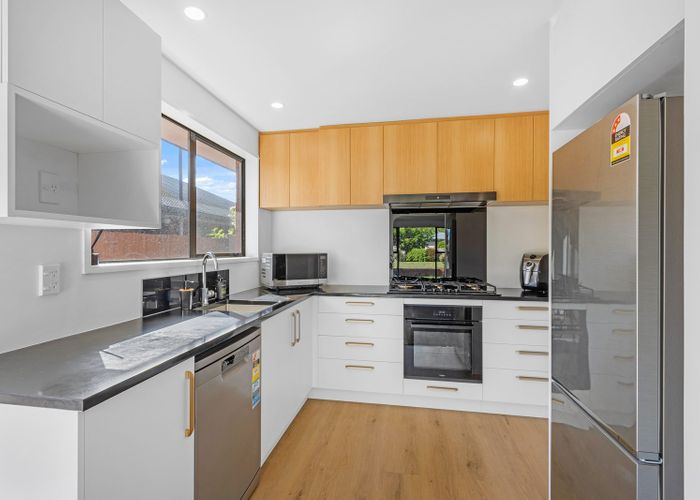  at 1/22 Cotswold Avenue, Bishopdale, Christchurch