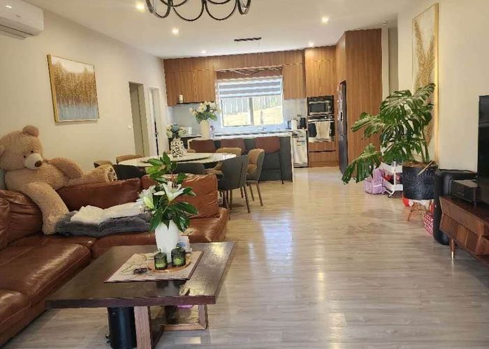  at 49A Spence Road, Henderson, Waitakere City, Auckland