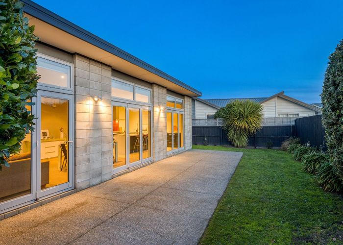  at 73 Beach Road, North New Brighton, Christchurch City, Canterbury