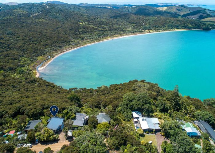  at 8 Bella Vista Road, Omiha, Waiheke Island, Auckland