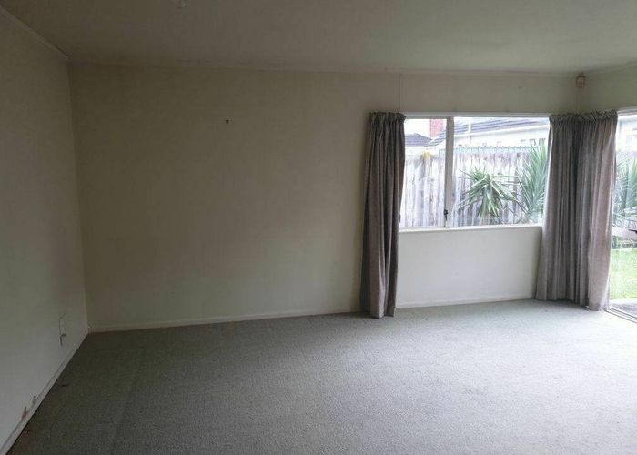  at 2/26 Athlone Crescent, Boulcott, Lower Hutt, Wellington