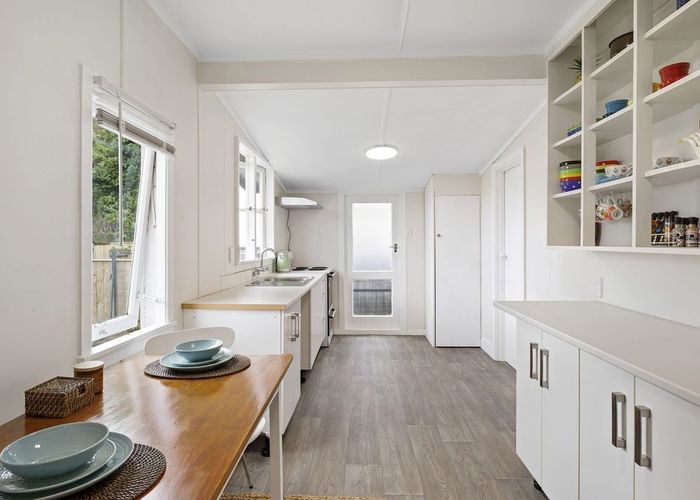  at 110 Cook Street, Marfell, New Plymouth