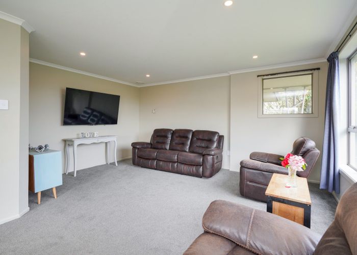  at 27 Dudley Street, Grasmere, Invercargill