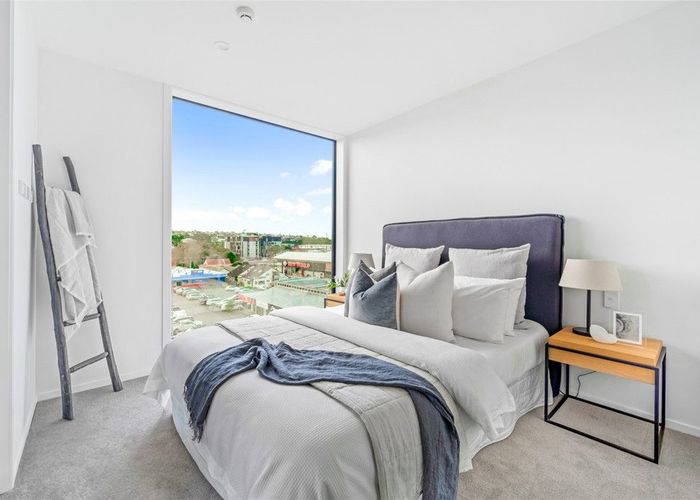  at 32 Anzac Road, Browns Bay, North Shore City, Auckland