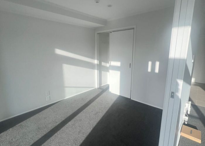  at 6E/30 Westward Ho Road, Glen Eden, Waitakere City, Auckland