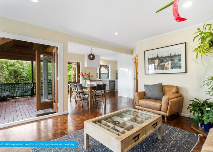  at 2/36 Beulah Avenue, Rothesay Bay, Auckland
