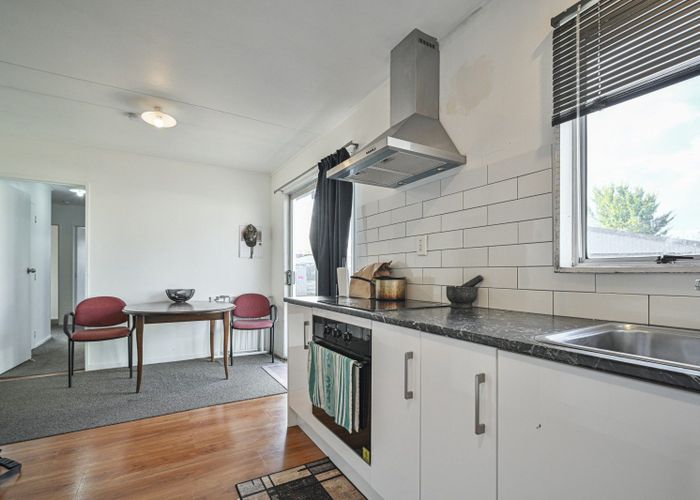  at 9 Cartier Crescent, Flaxmere, Hastings