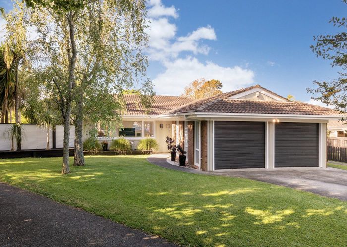  at 11 Wilbur Place, Sunnyhills, Manukau City, Auckland