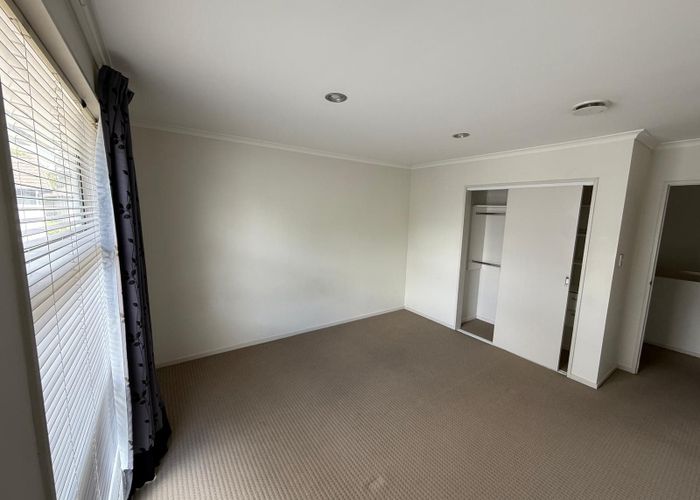  at 6 The Track, Takanini, Papakura, Auckland