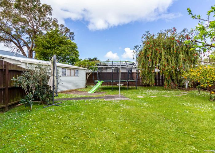  at 9 Murillo Place, Henderson, Auckland