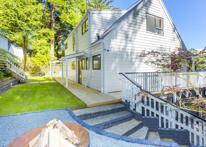  at 122 Plateau Road, Te Marua, Upper Hutt