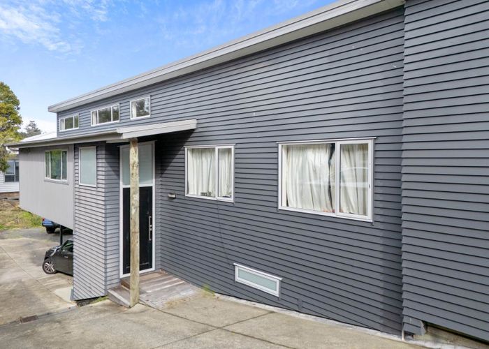  at 8A Norman Road, Titirangi, Waitakere City, Auckland