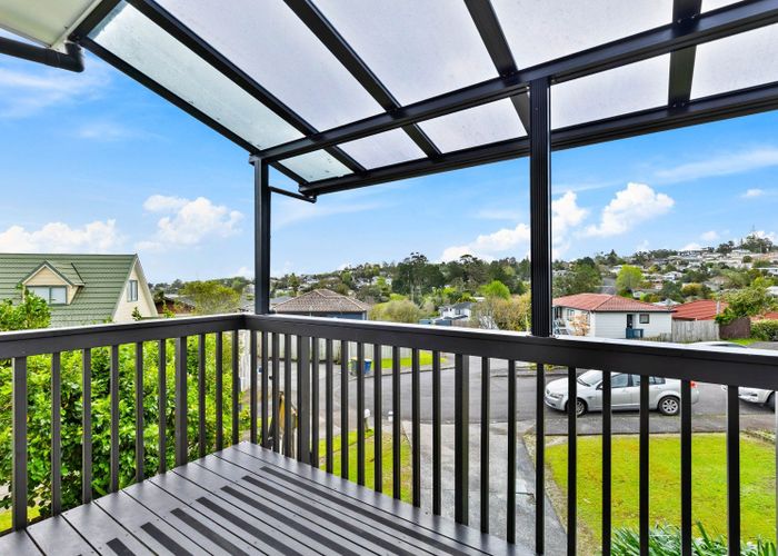  at 13 Frosses Place, Massey, Waitakere City, Auckland
