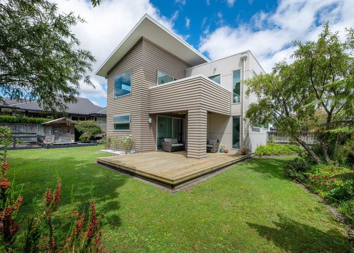  at 15 Devoy Drive, Owhata, Rotorua, Bay Of Plenty