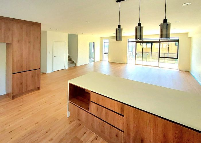  at 21 Timo Way, Flat Bush, Manukau City, Auckland