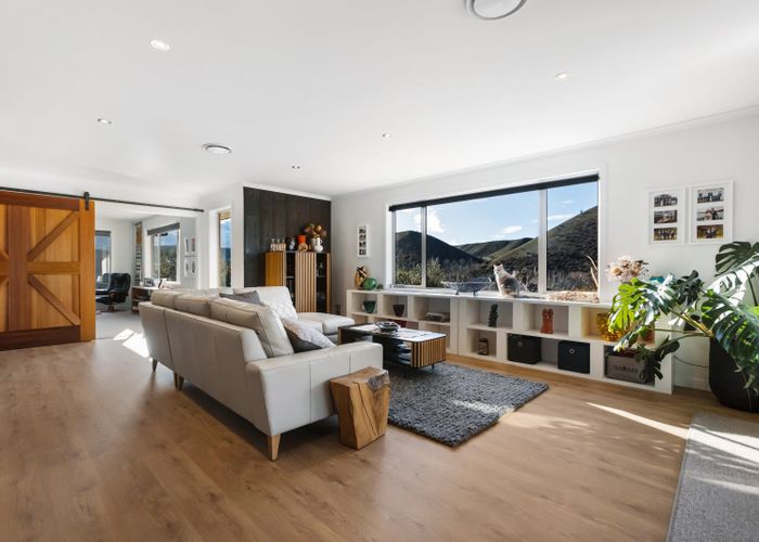  at 7 Mallett Lane, Lowburn