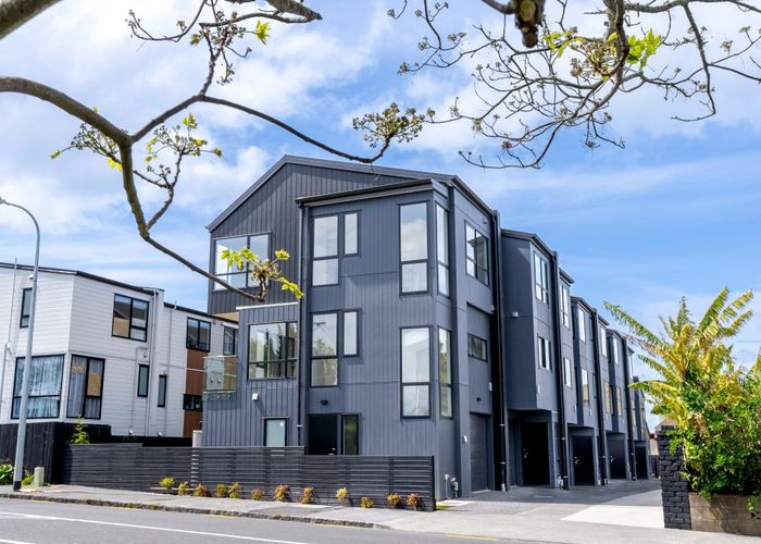  at 243 Campbell Road, Greenlane, Auckland City, Auckland