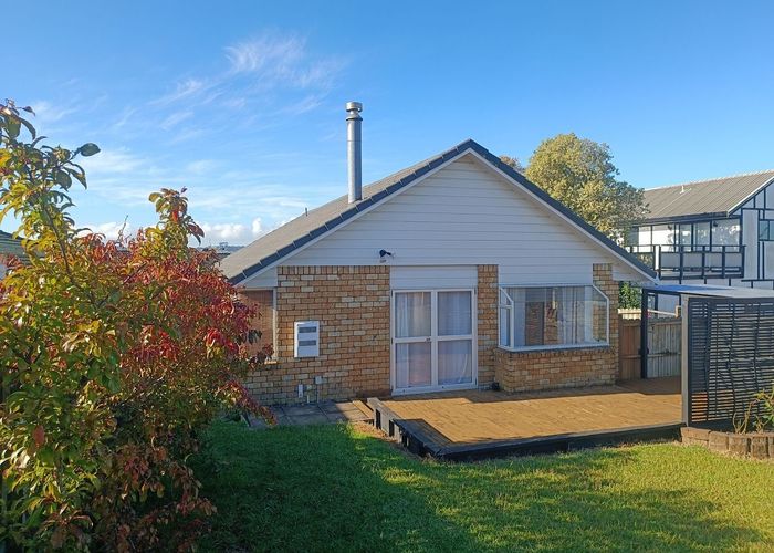  at 3 Jay Court, Botany Downs, Manukau City, Auckland