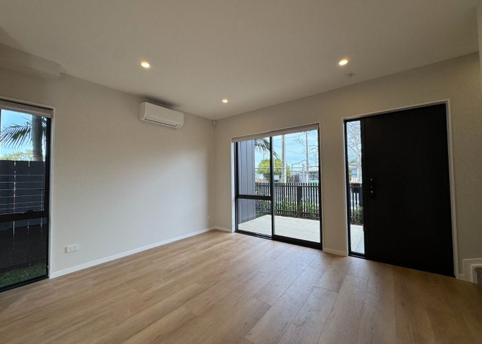  at 1/13 Thomas Road , Mangere, Manukau City, Auckland