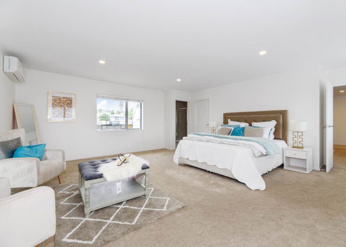  at 114 Chivalry Road, Glenfield, Auckland