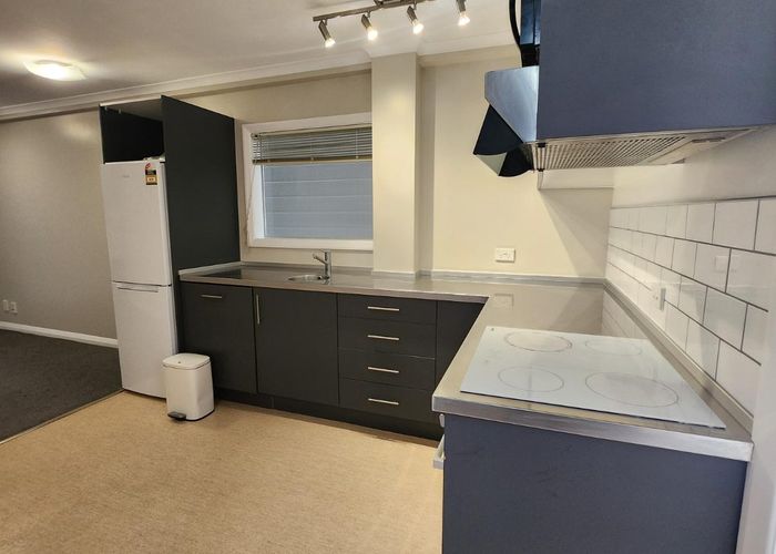  at 212/15 Holland Street, Te Aro, Wellington