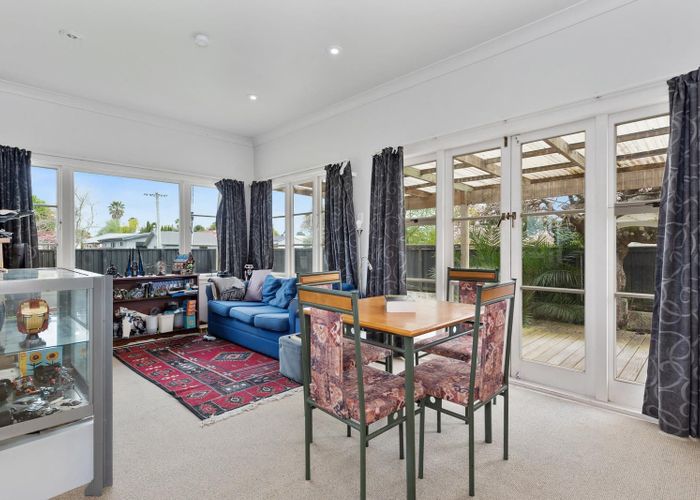  at 14 Sandwich Road, St Andrews, Hamilton