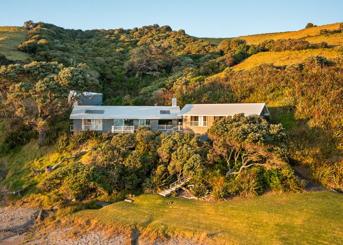  at 350 McAuslin Road, Whananaki, Whangarei, Northland