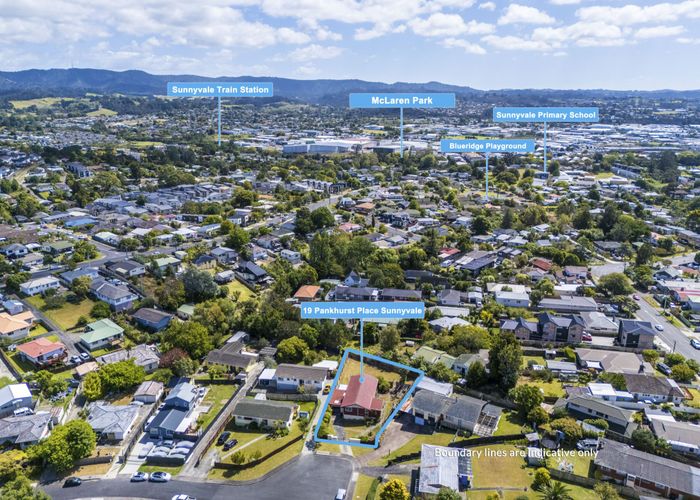  at 19 Pankhurst Place, Sunnyvale, Auckland