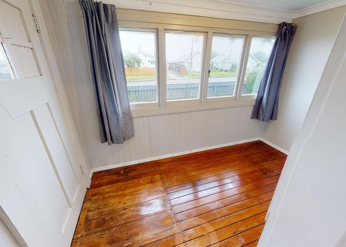  at 82 Matai Street, Castlecliff, Whanganui, Manawatu / Whanganui