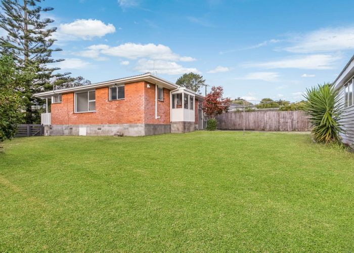  at 3/70 Kaurilands Road, Titirangi, Waitakere City, Auckland