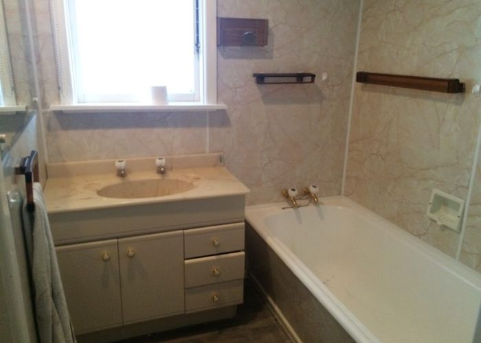  at 122 Avonhead Road, Avonhead, Christchurch City, Canterbury