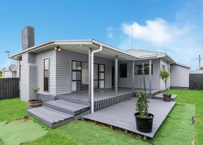  at 8 Murray Road, Fairy Springs, Rotorua