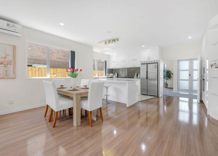  at 11 Kawa Drive, Flat Bush, Manukau City, Auckland