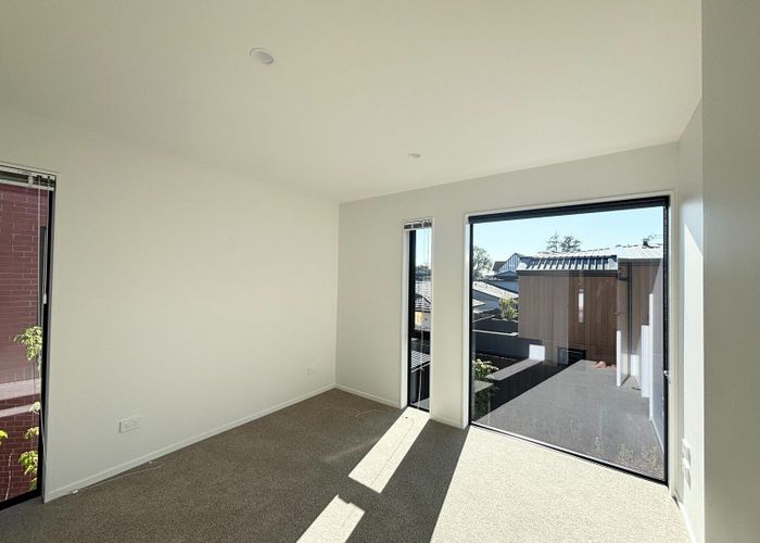  at 21/88 Holly Road, St. Albans, Christchurch City, Canterbury