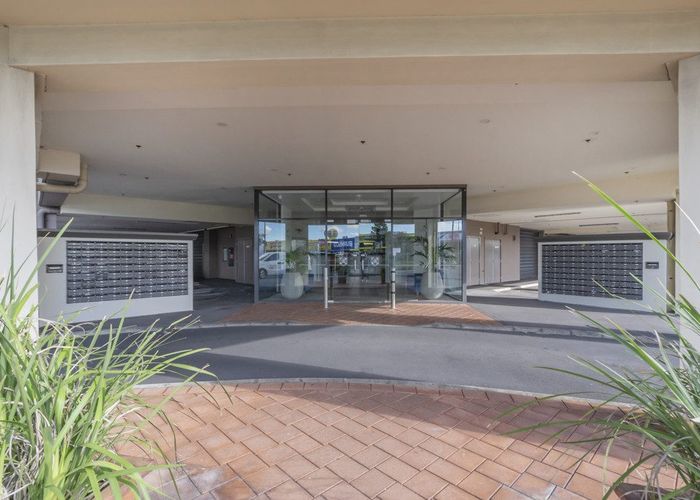  at 6D/18 Ronwood Avenue, Manukau, Manukau City, Auckland