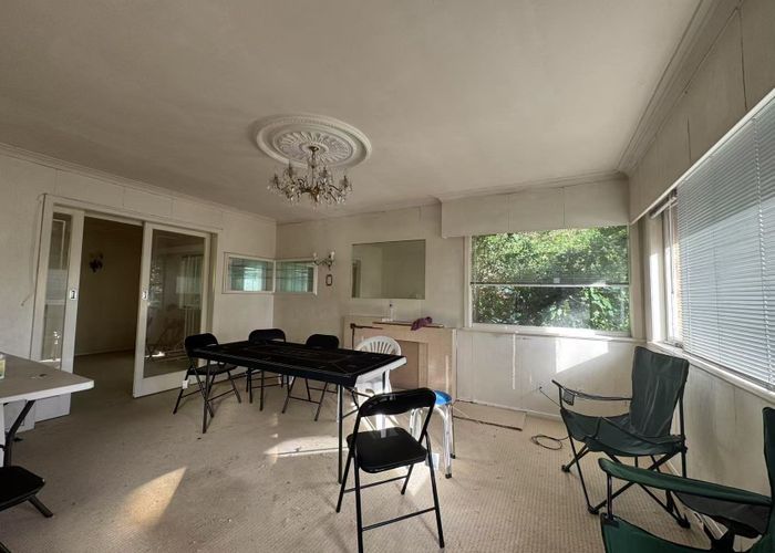  at 16 Domain Road, Panmure, Auckland City, Auckland