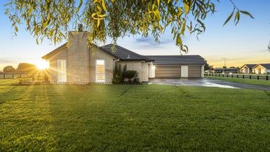 at 44 Seachange Drive, Leamington, Cambridge