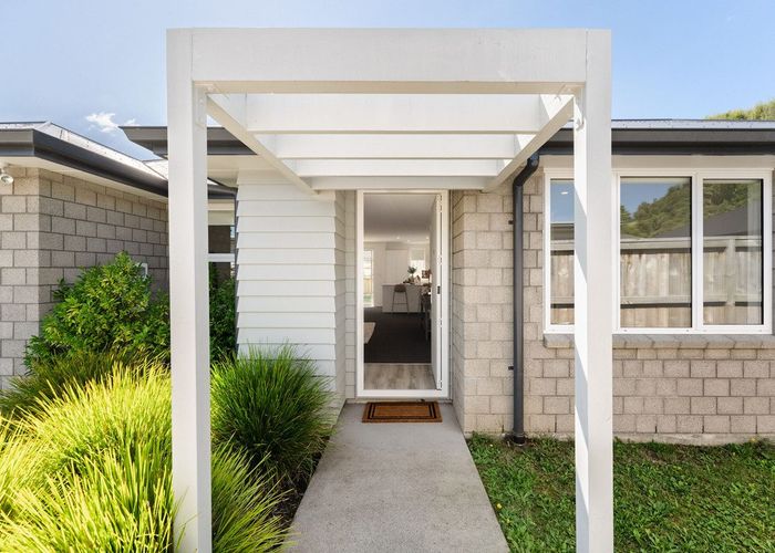  at 75b Pakanga Grove, Pyes Pa, Tauranga, Bay Of Plenty