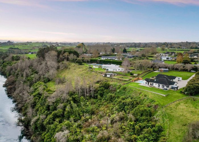  at 68A Redwood Grove, Tamahere, Hamilton