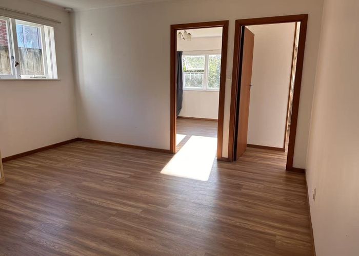  at 1/187 Te Atatu Rd, Te Atatu South, Waitakere City, Auckland