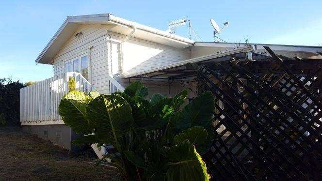  at 5a James St, Glenfield, North Shore City, Auckland
