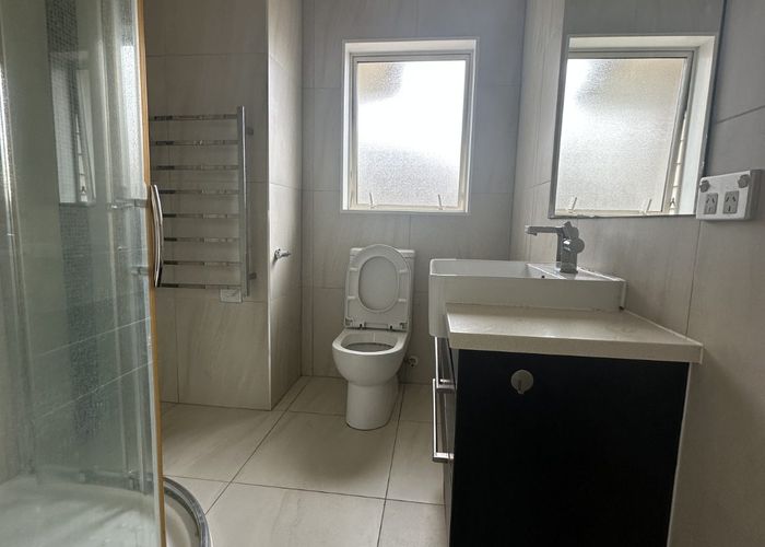  at 31 Keating Rise, Albany, North Shore City, Auckland