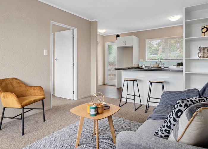  at 6/60 Grange Road, Mount Eden, Auckland