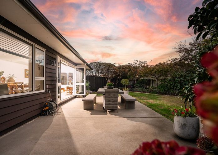  at 2 Patterson Lane, Raumati Beach, Kapiti Coast, Wellington