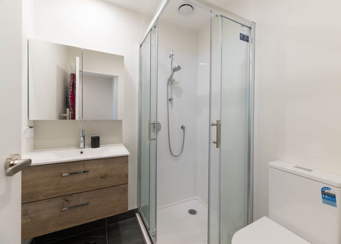  at 2 Selo Street, Glen Eden, Waitakere City, Auckland