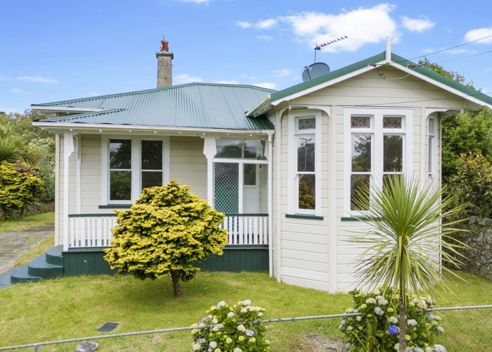  at 16 Tarata Street, Mount Eden, Auckland
