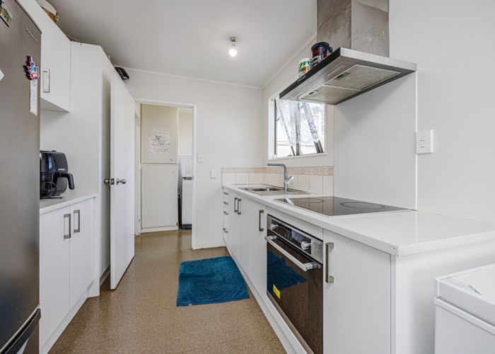  at 1/22 Silver Creek Road, Clendon Park, Manukau City, Auckland