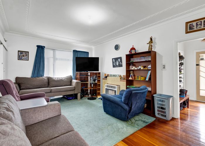  at 10 Tokomaru Street, Welbourn, New Plymouth